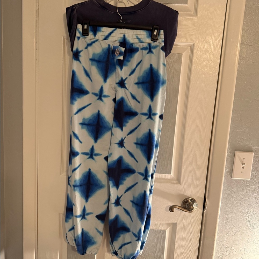 Free People Crossover Set - Picture 3 of 5
